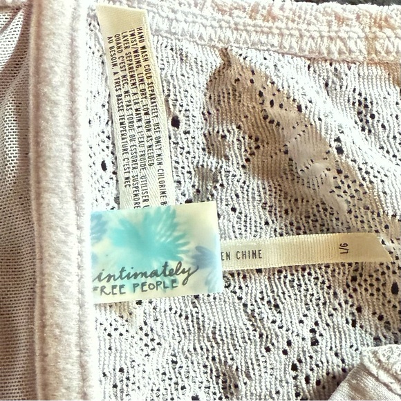 NWOT Set of 2 Free Pink and lavender Bras - Picture 8 of 8